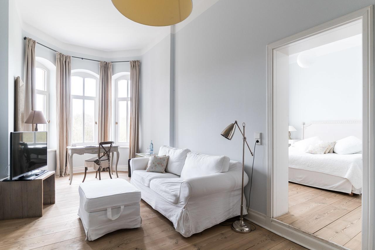 Hotel Schloss Gamehl Бенц Экстерьер фото